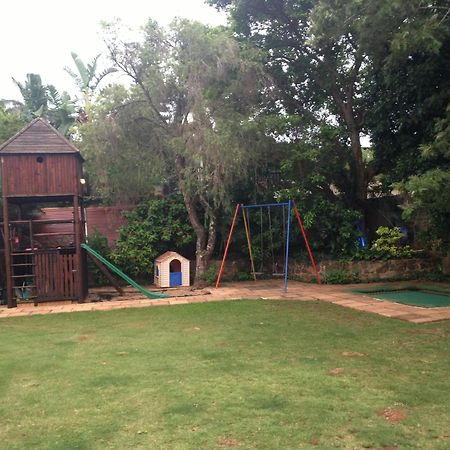 Umhlanga Self Catering Guest House Durban Exterior foto