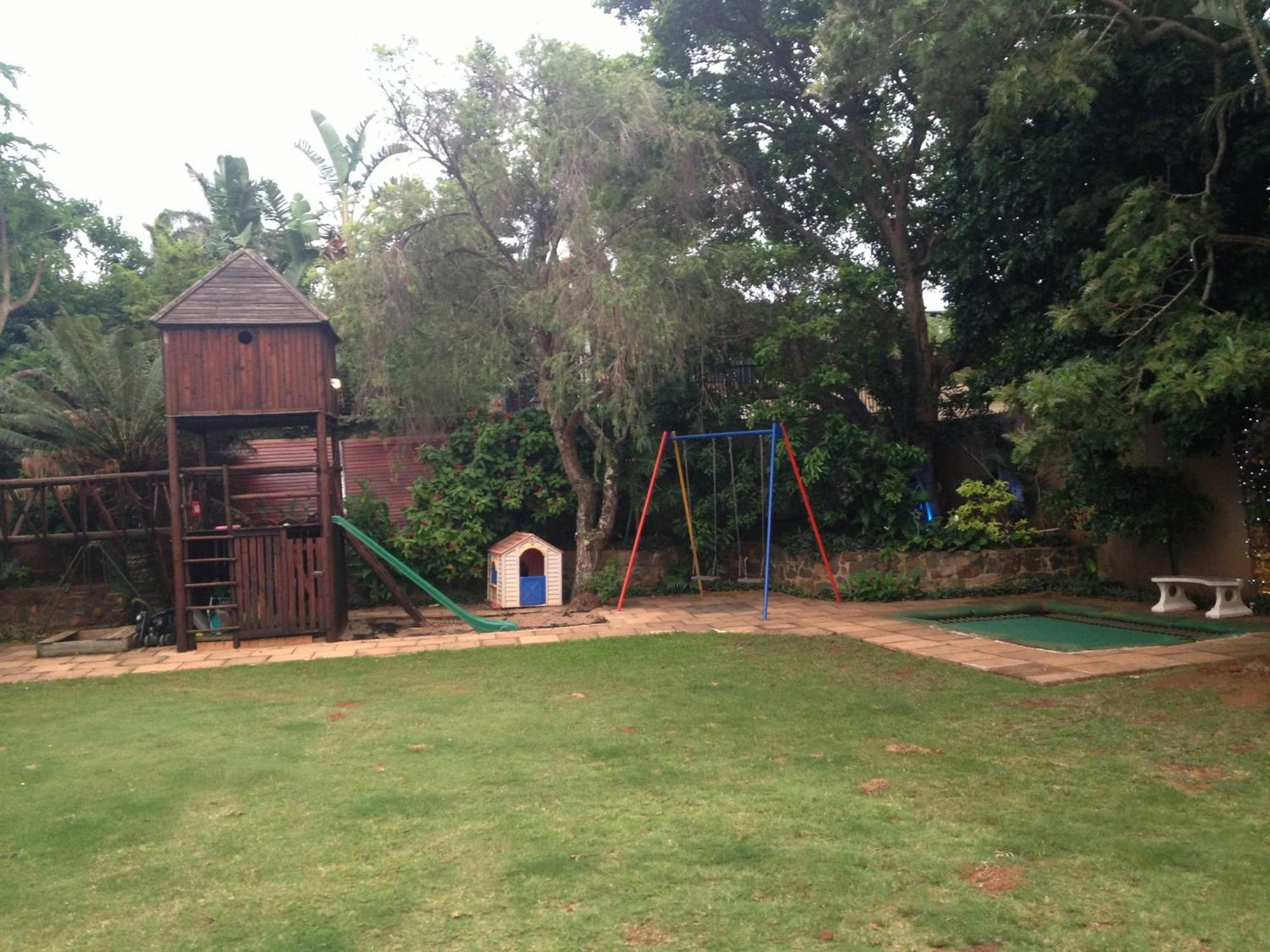 Umhlanga Self Catering Guest House Durban Exterior foto